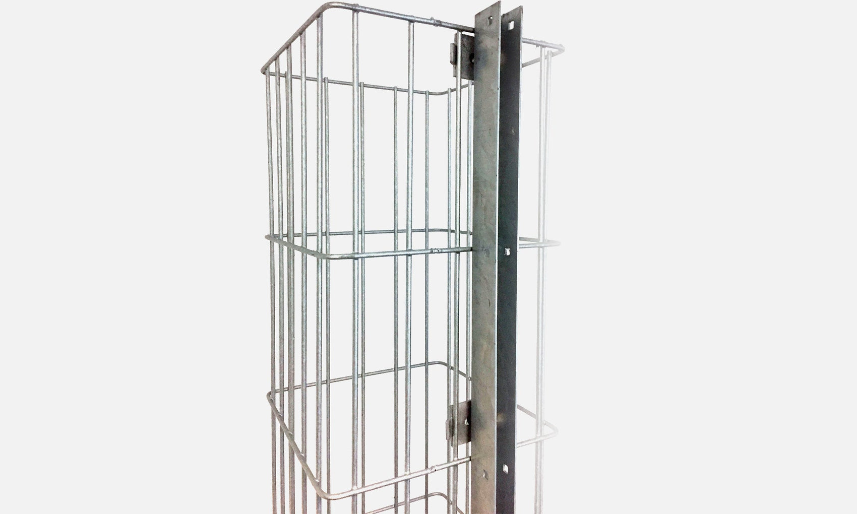 Zaun mit Steinsäule an der Grundstücksgrenze als ortsübliche Einfriedung